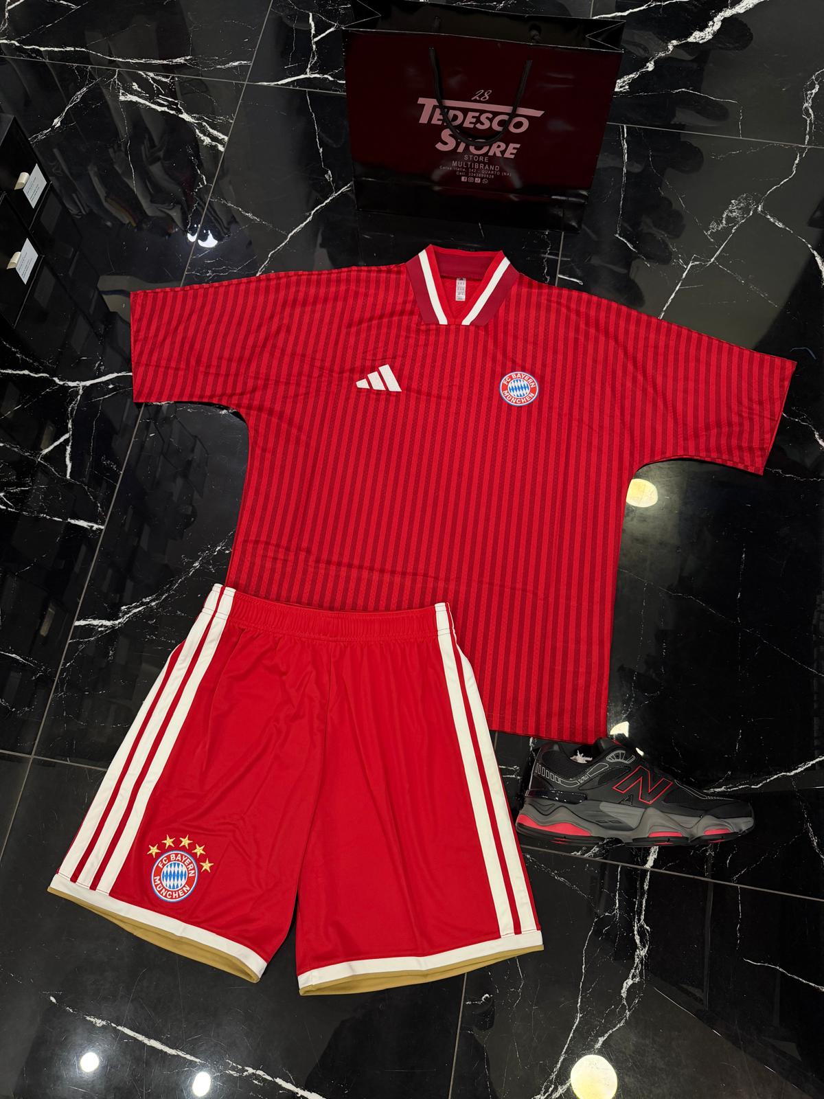 Completo Bayern Monaco