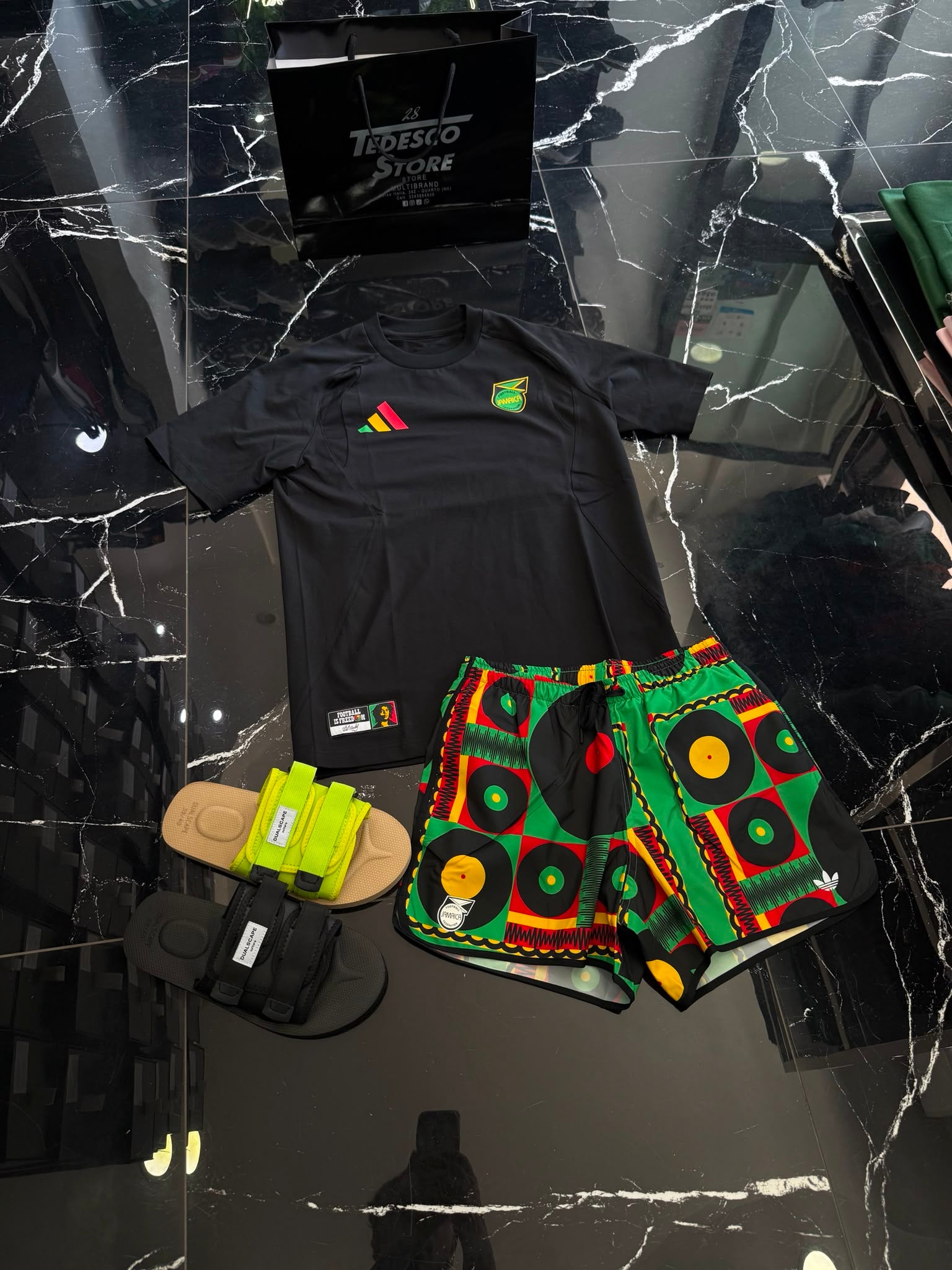Completo Adidas Jamaica
