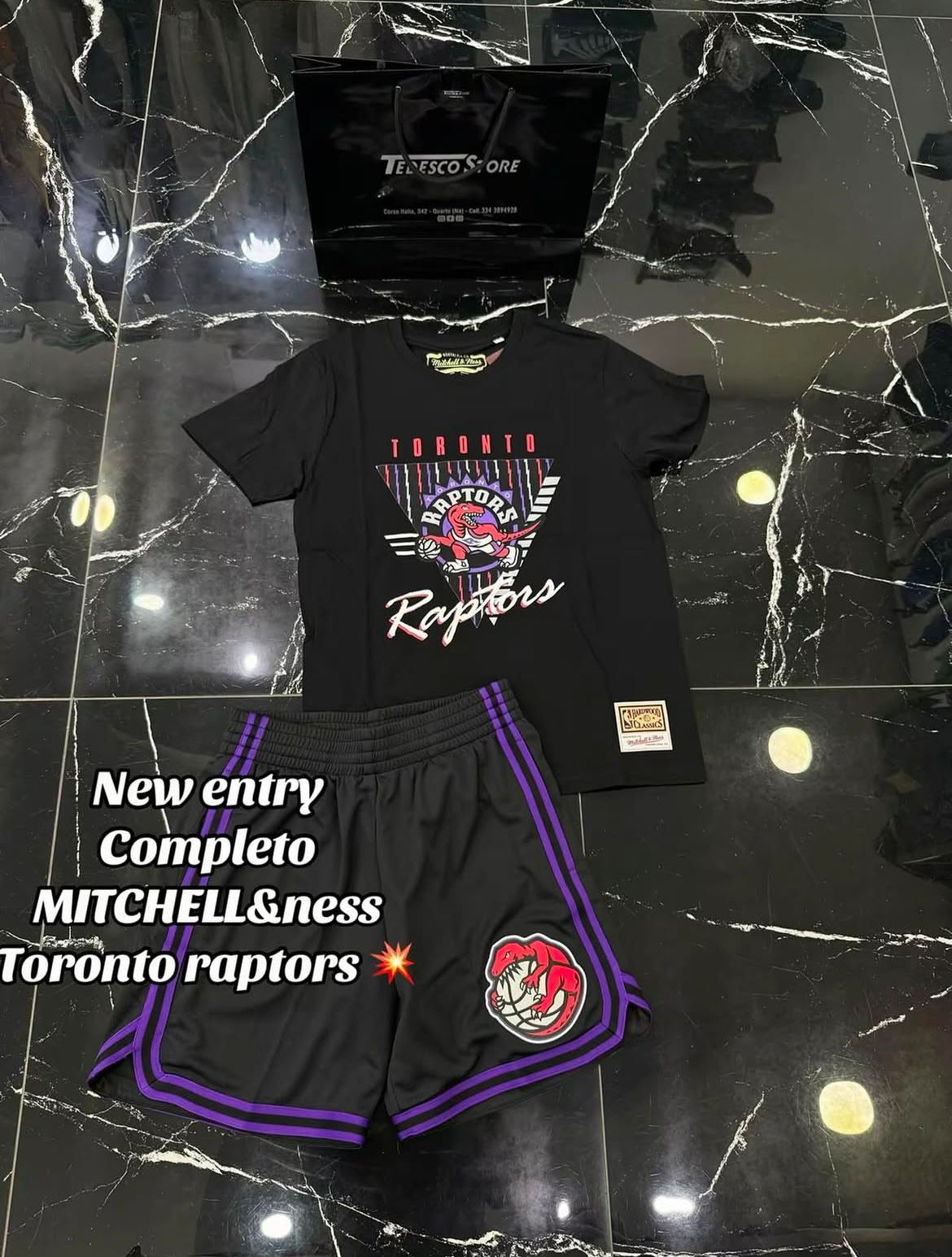 Completo Mitchell&Ness Rapstors