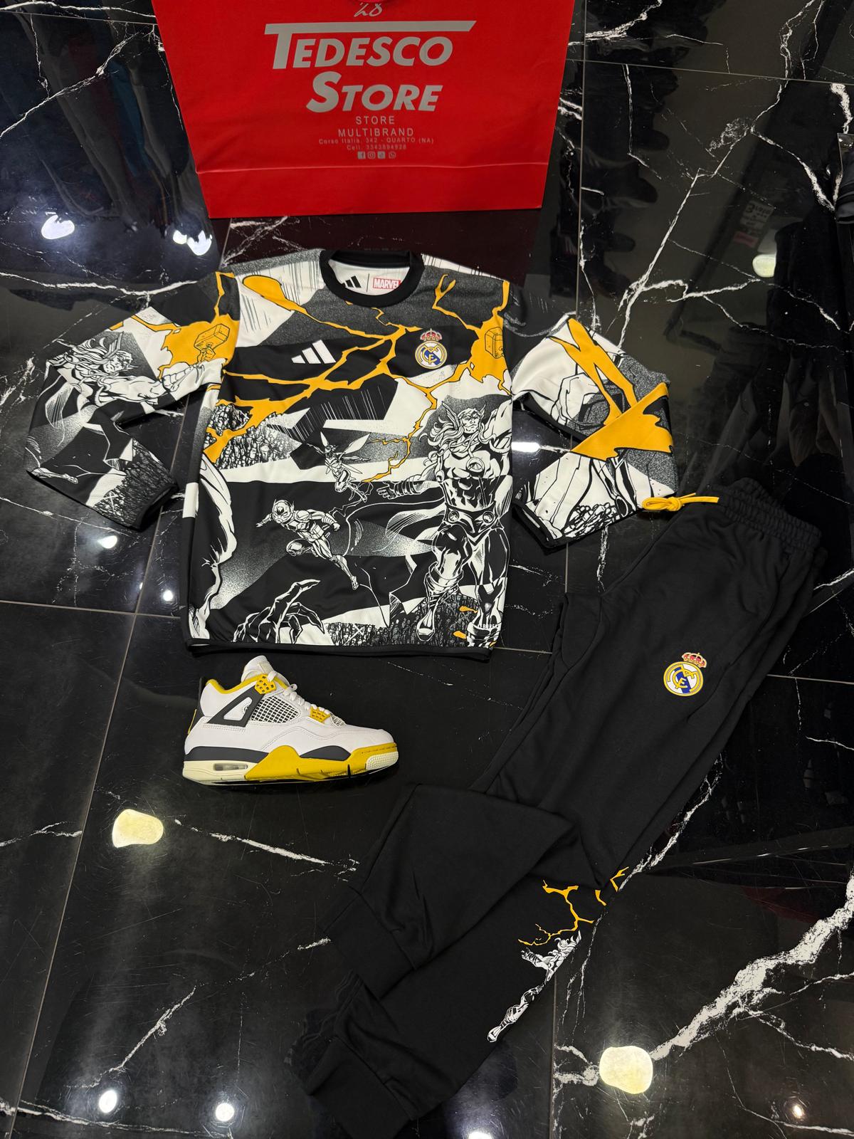 Tuta Real Madrid Marvel