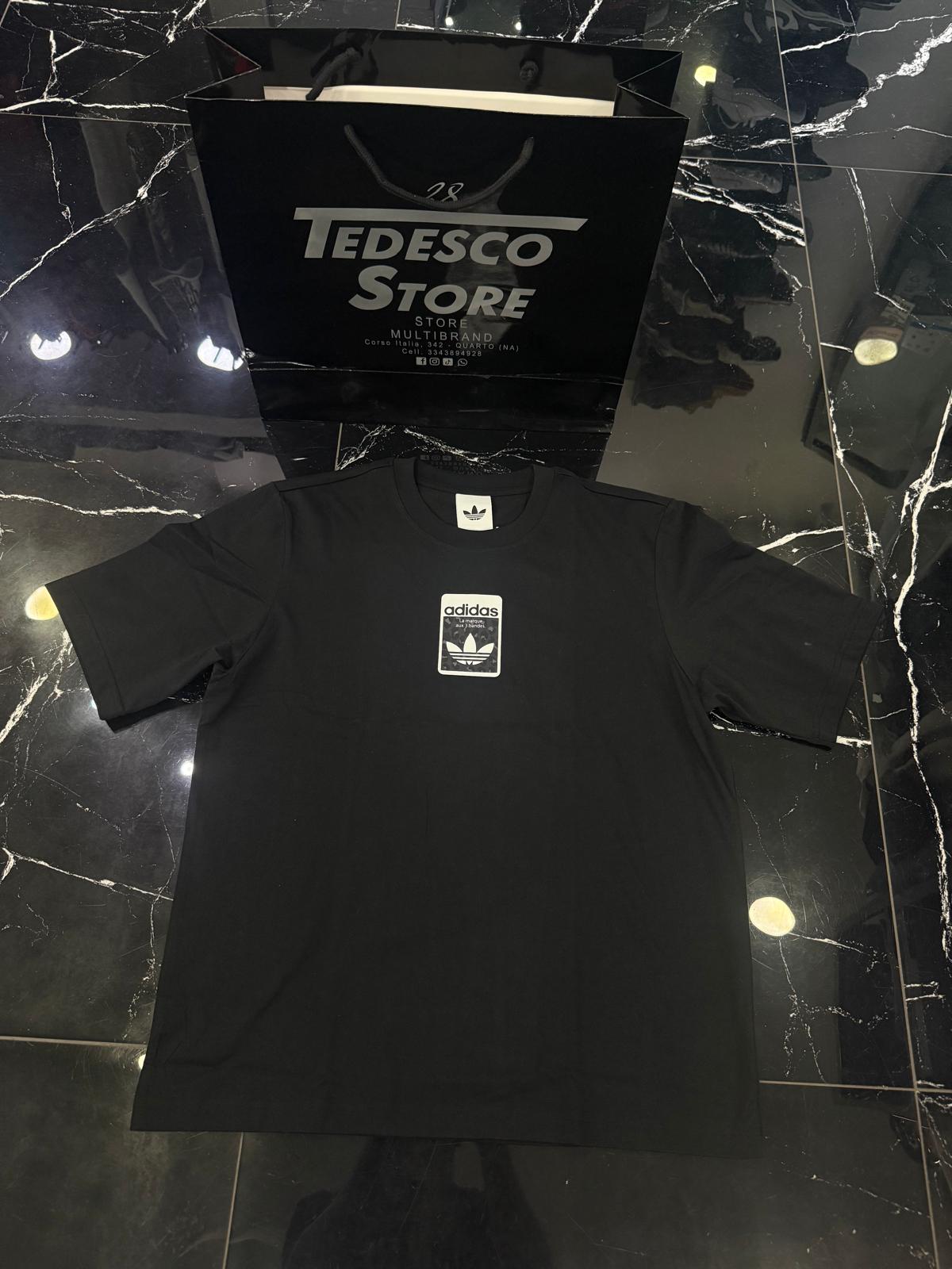 T-Shirt Adidas