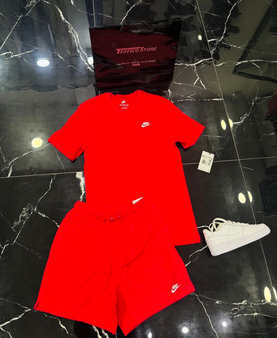 Completo Nike
