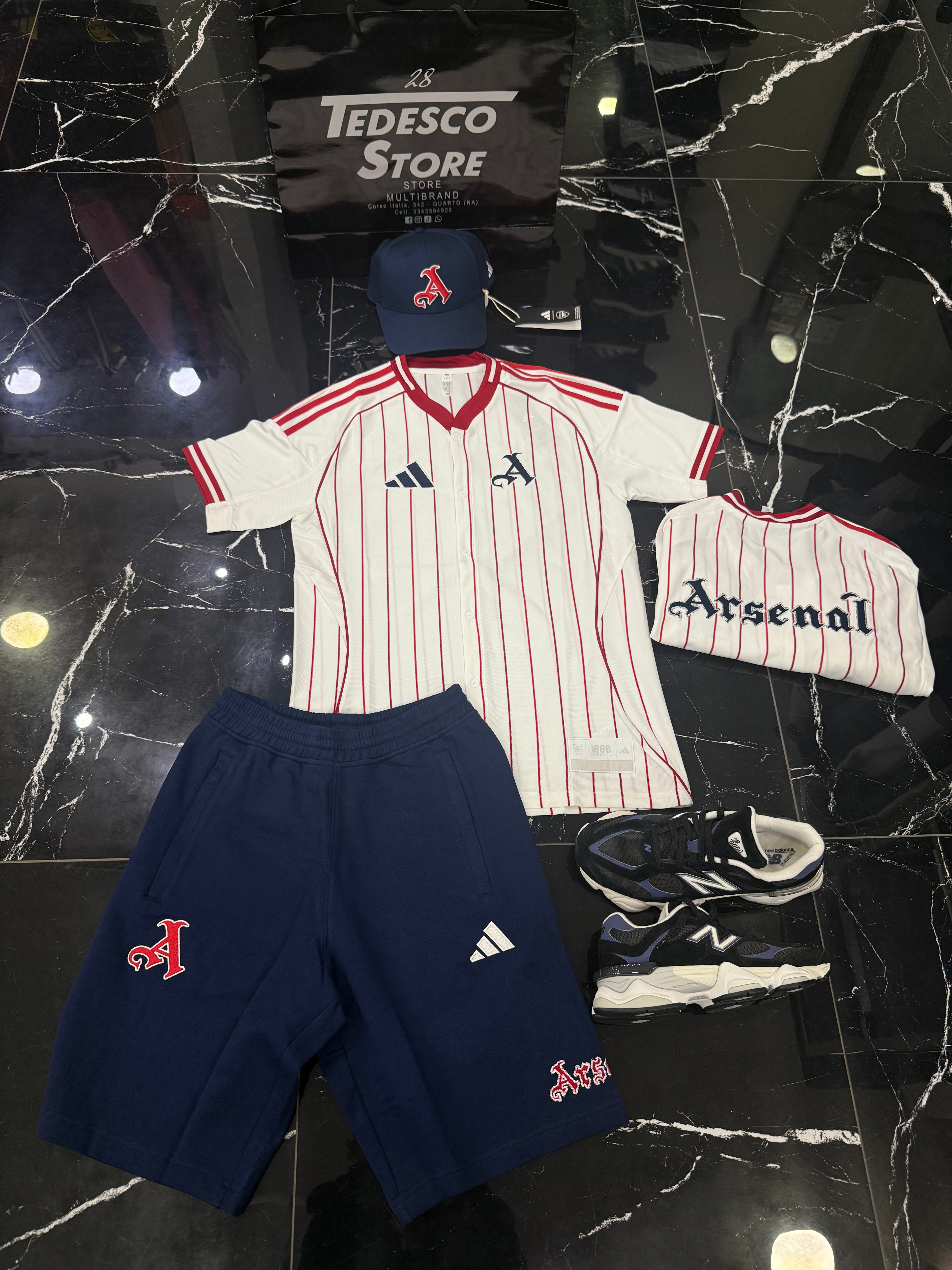 Completo Adidas Arsenal