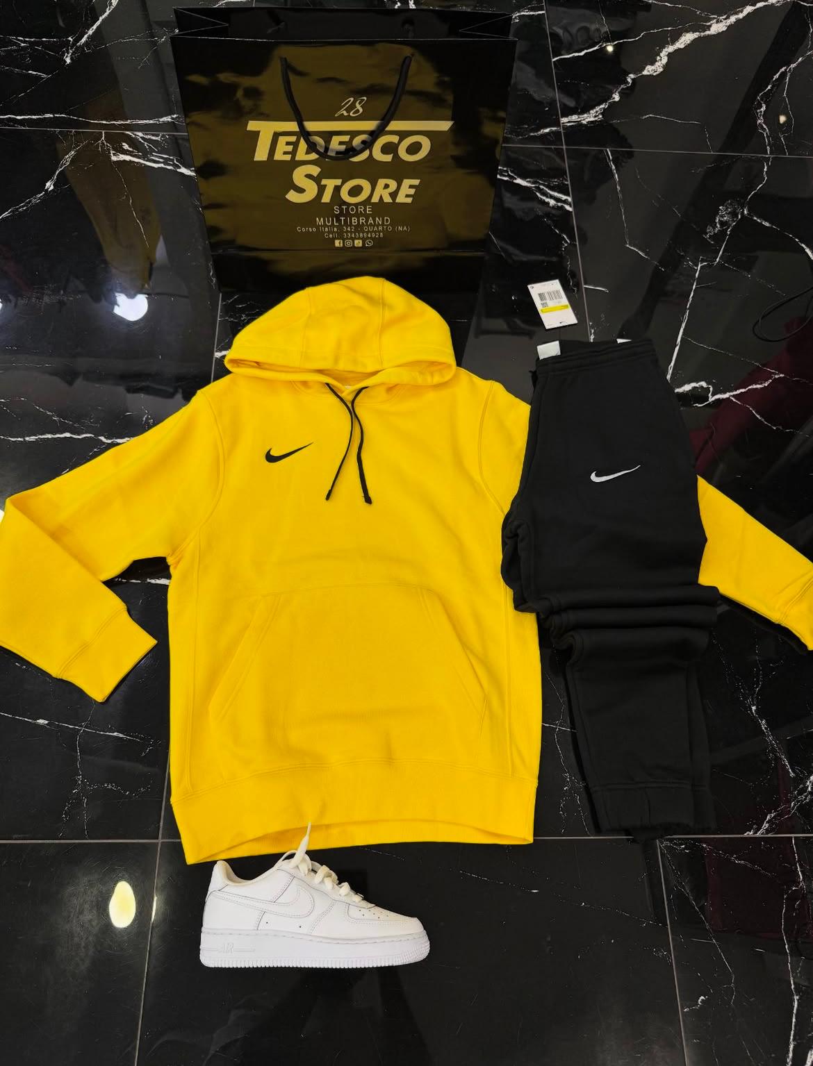 Tuta Completo Nike