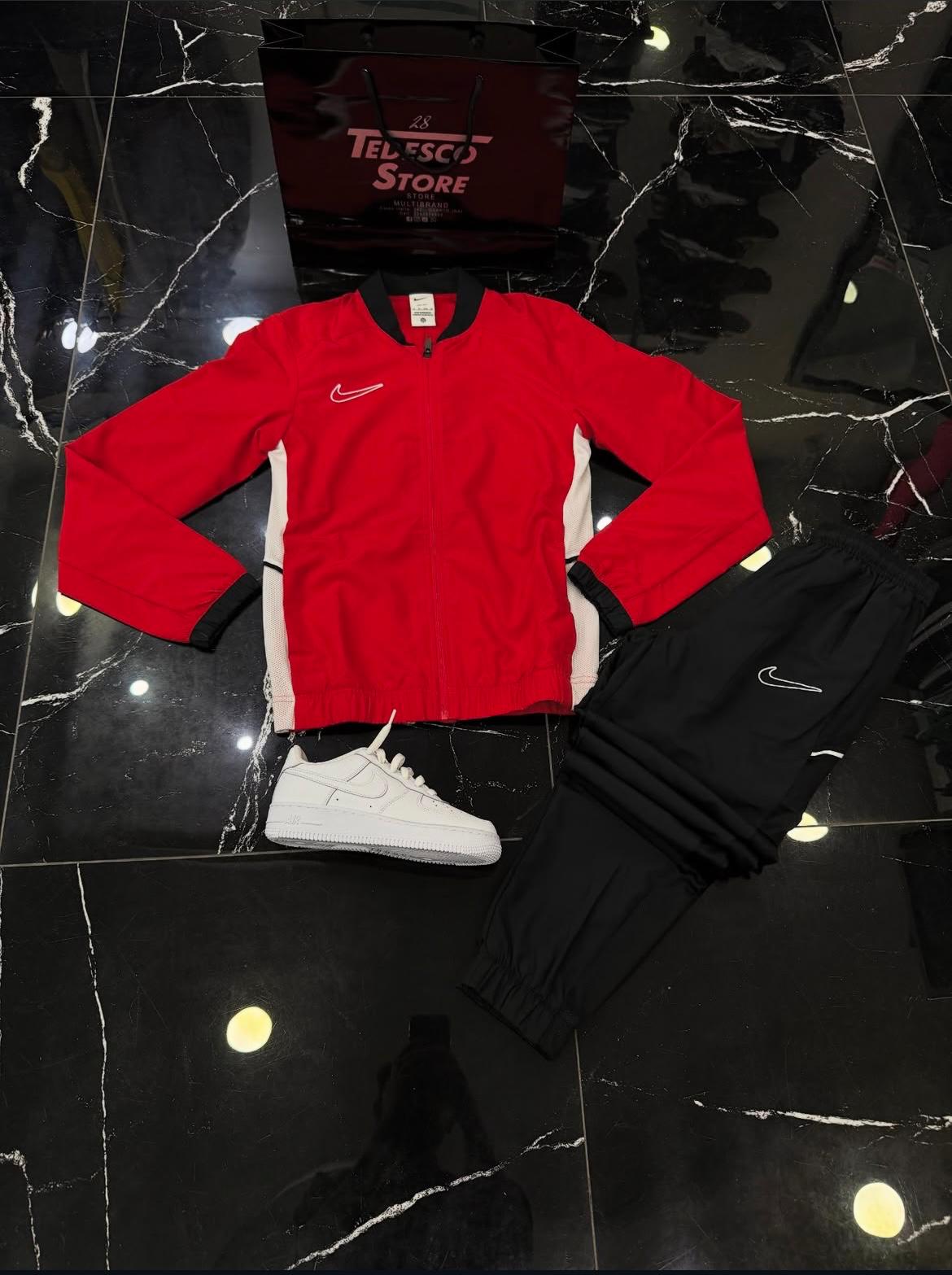 Tuta Nike