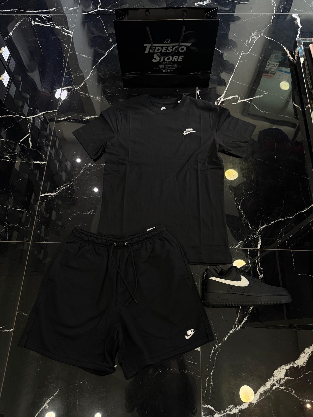 Completo Nike