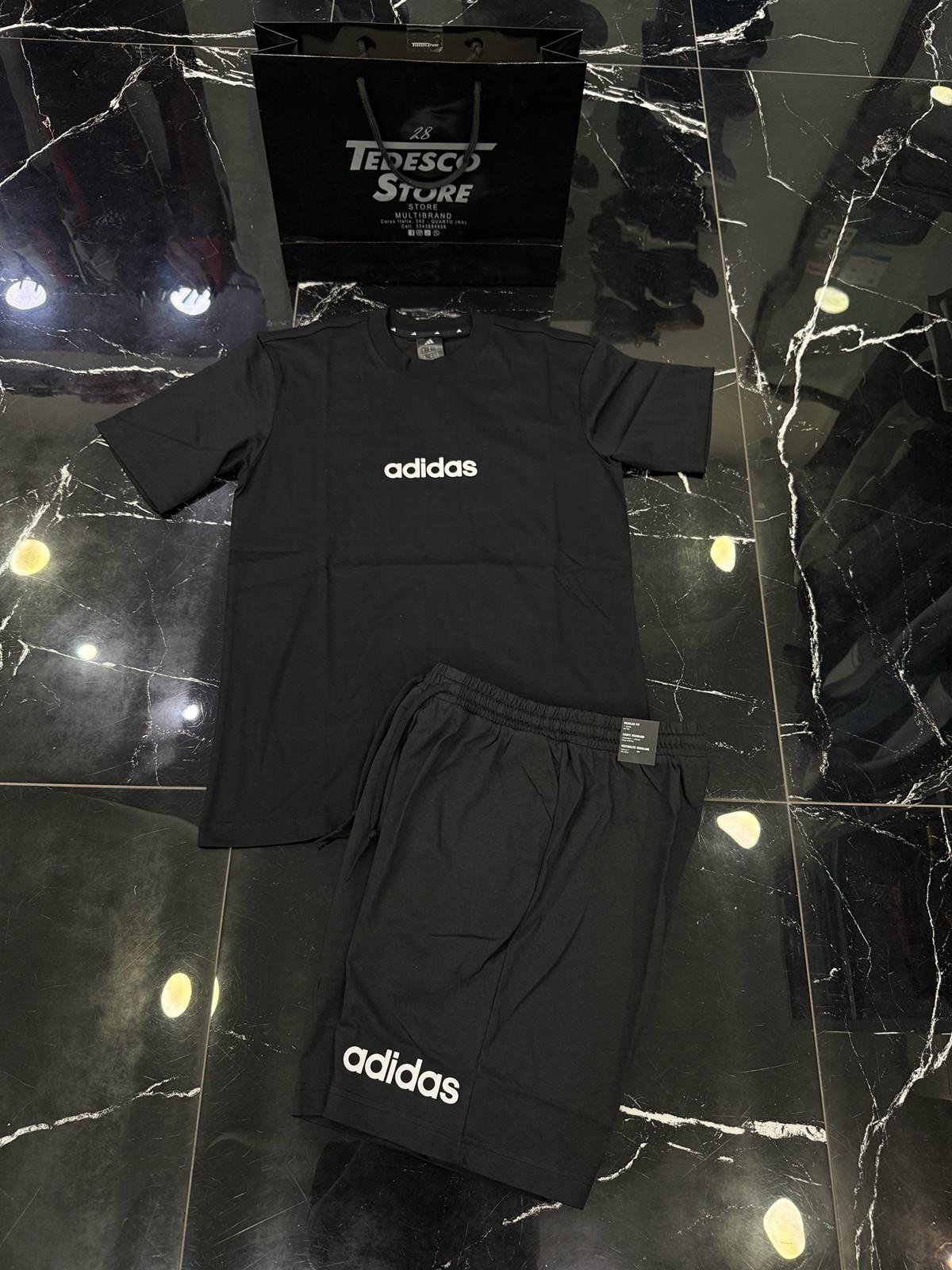 Completo Adidas Tri-Stripe
